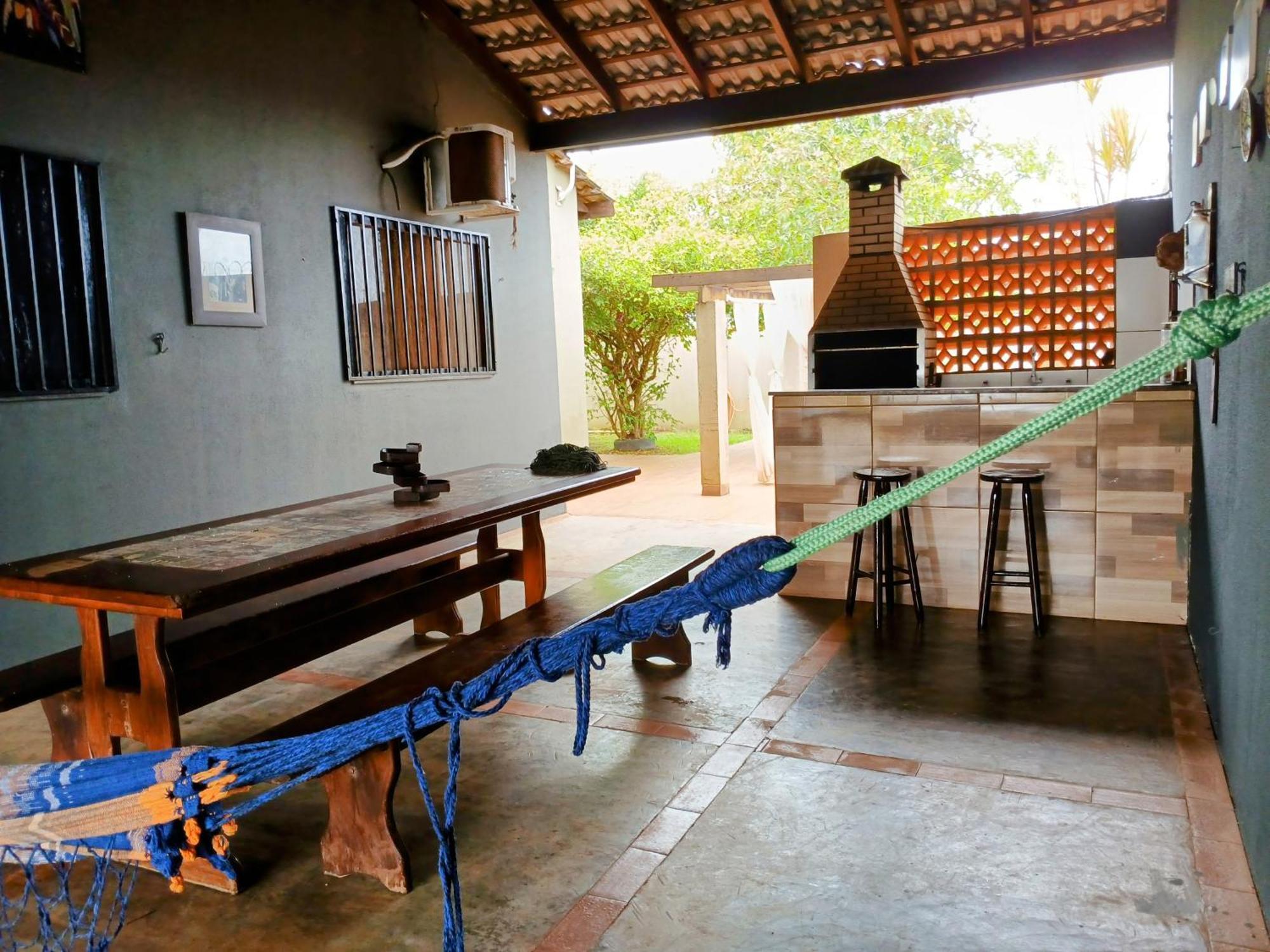 Casa Com Spa De Hidro, Aquecedor E Cromoterapia A 1,0 Km Do Centro Chapada dos Guimaraes Luaran gambar