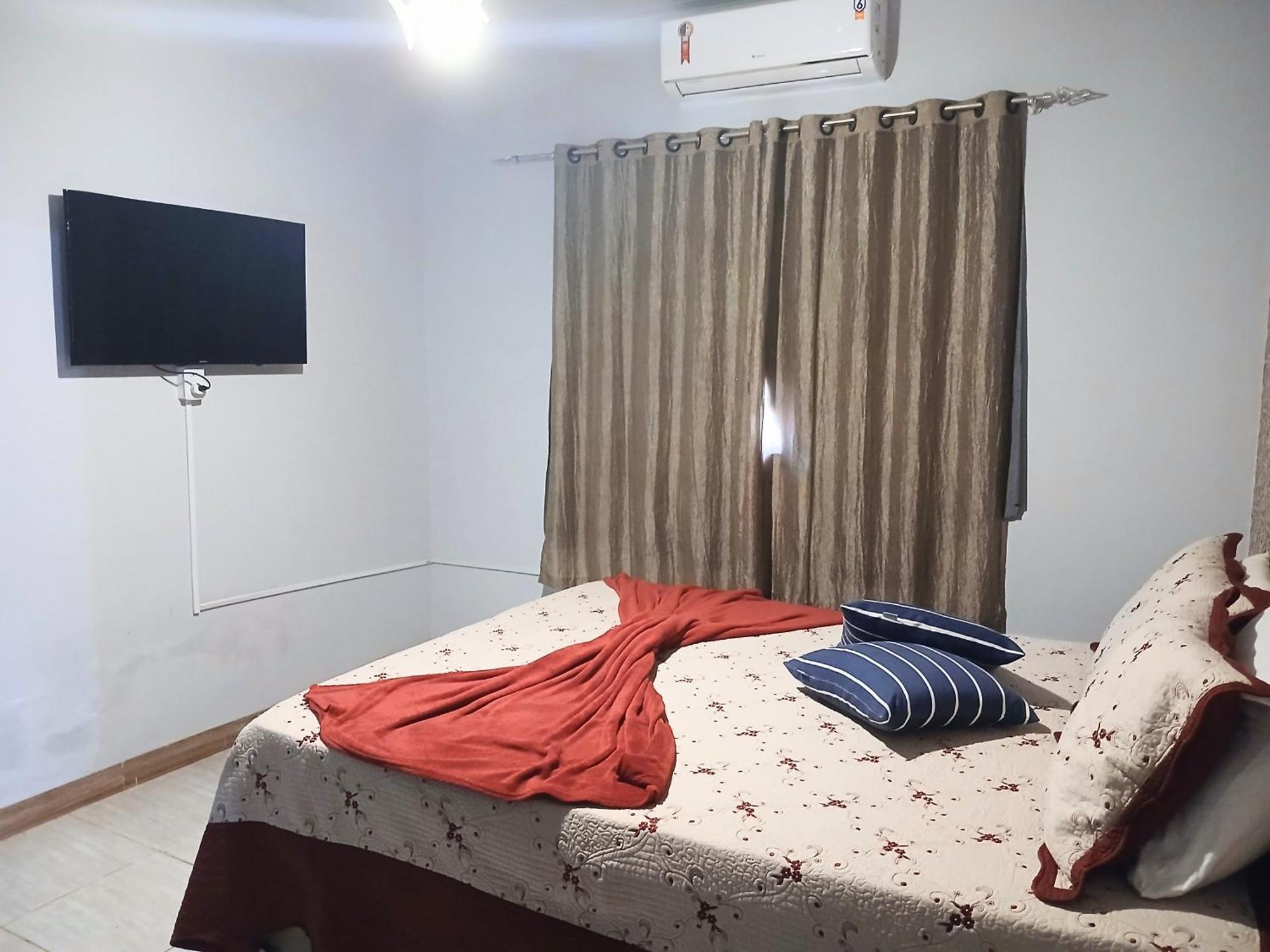 Casa Com Spa De Hidro, Aquecedor E Cromoterapia A 1,0 Km Do Centro Chapada dos Guimaraes Luaran gambar